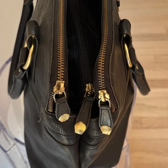 Modalu Pippa 2011 Black Leather Handbag with Gold Accents - Picture 3 of 13